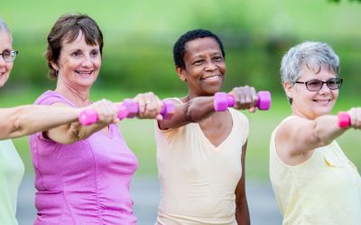 Lifting weights with friends is the best thing you can do for your health